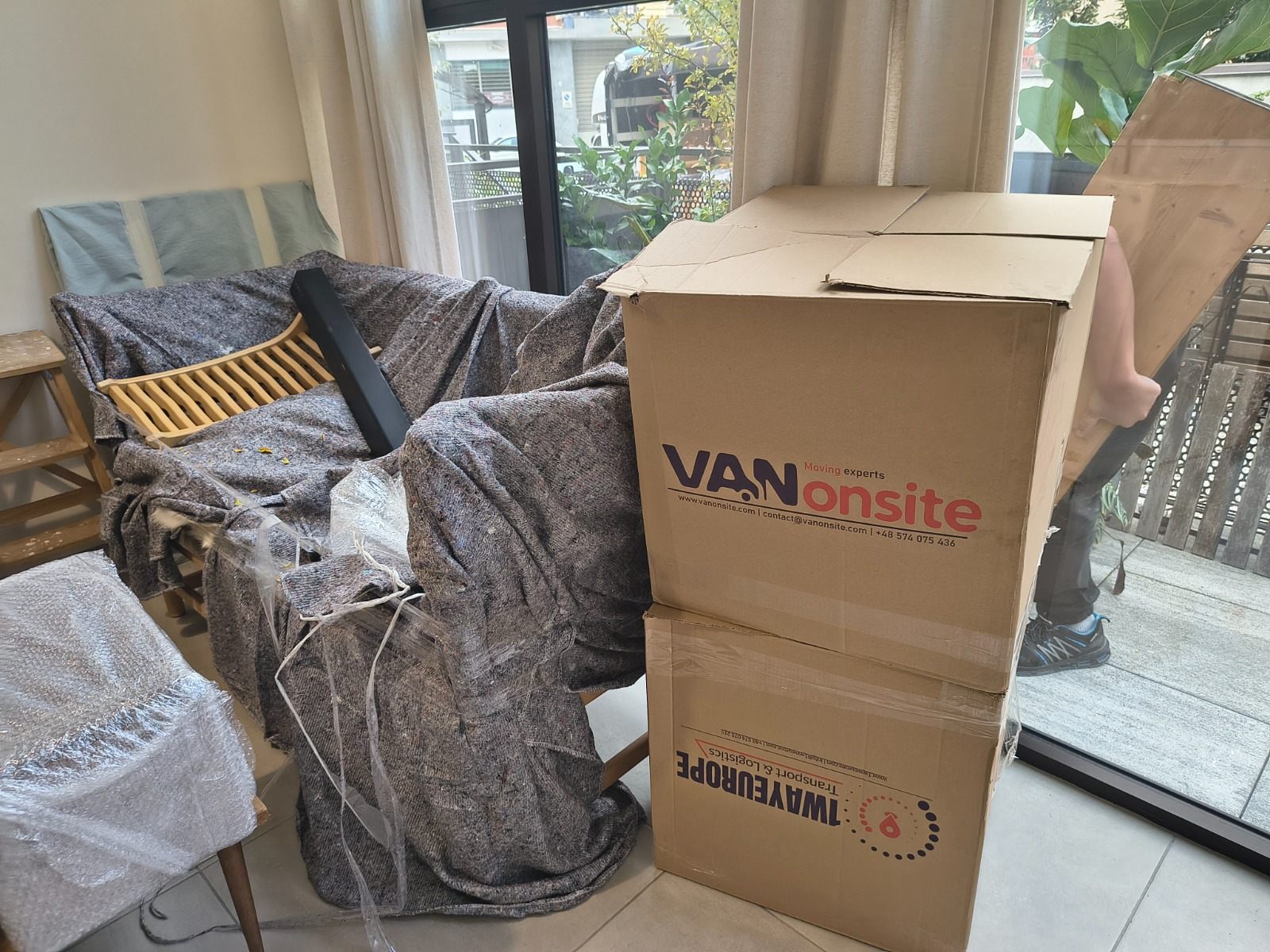Real European project supporting Your European removal company.